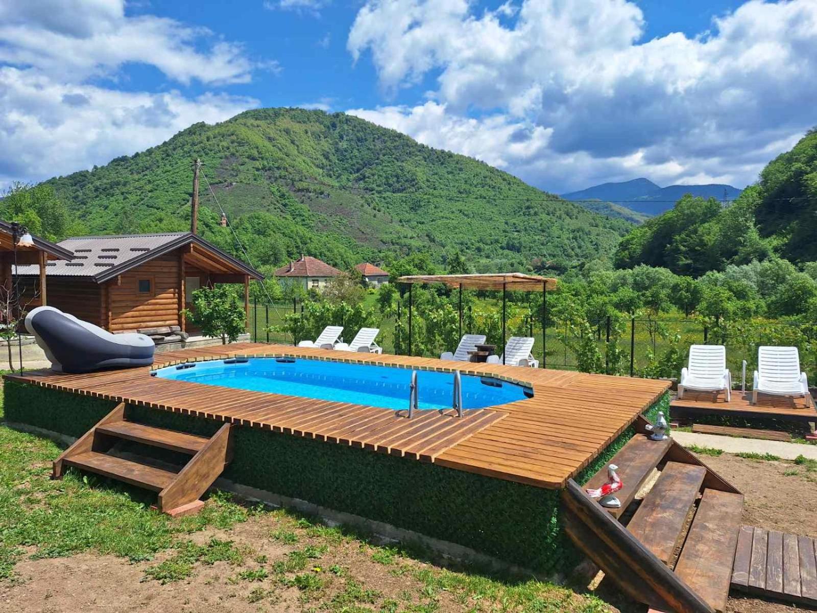 Holiday Bungalows & Food Plav Exterior foto